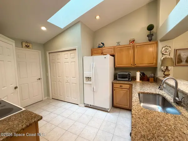 5569 Cord Grass LN, Melbourne Beach, FL 32951