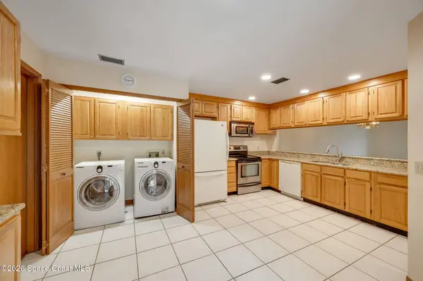 1214 Island Green DR NE #B3-9, Palm Bay, FL 32905