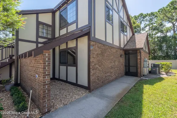 751 Greenwood Manor CIR #15a, West Melbourne, FL 32904