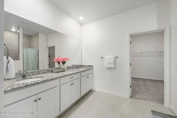 1717 Dalroy ST NW, Palm Bay, FL 32907