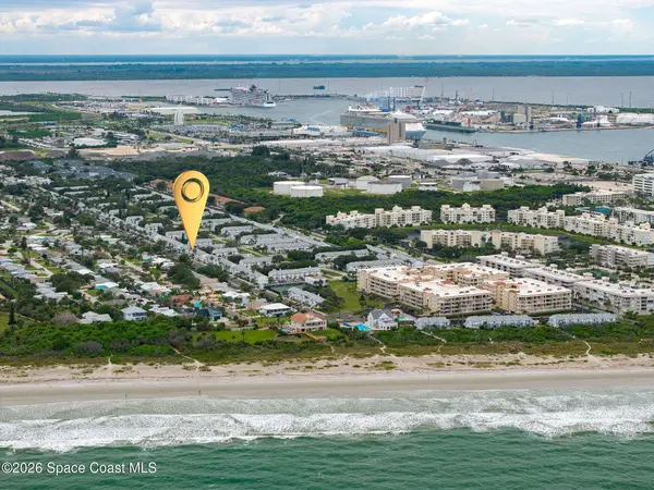 538 Beach Park LN #V228, Cape Canaveral, FL 32920