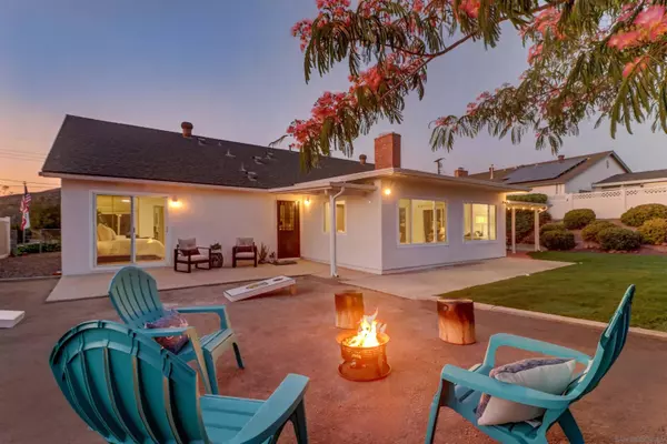 7623 Flag Lake Street, San Diego, CA 92119