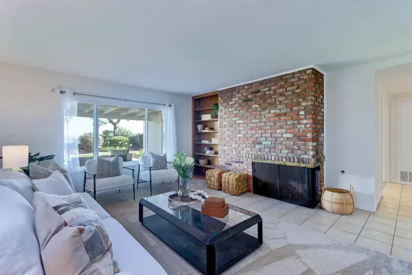 7623 Flag Lake Street, San Diego, CA 92119