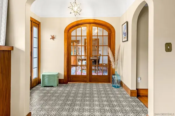 606 N Plymouth Street, Santa Cruz, CA 95060