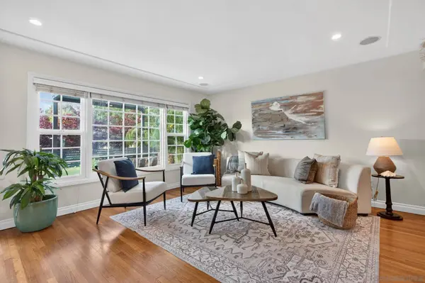 1335 Loring Street, San Diego, CA 92109