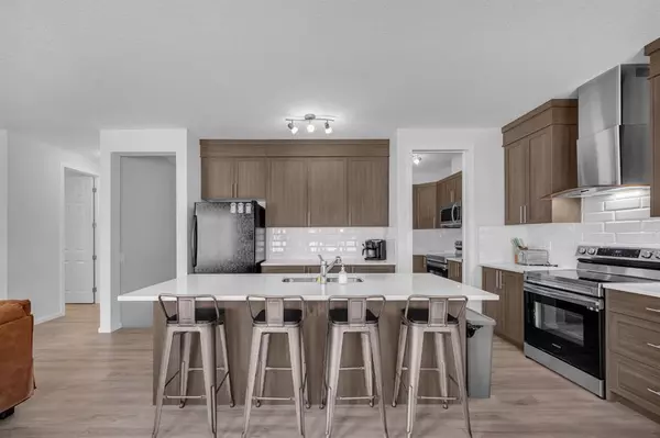 MOVE-IN MONDAY: A LEGAL-SUITE + SPICE-KITCHEN DREAM HOME IN CARRINGTON (6 BED, 4.5 BATH, 2023-BUILT!)