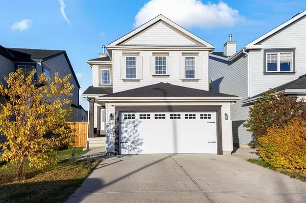 Freshly Updated & Vacant – Ready for Your Imagination!