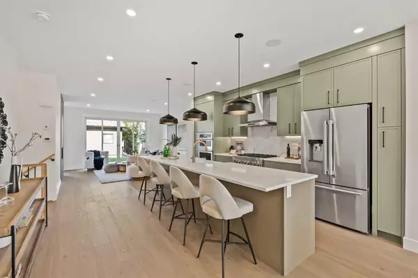 Move-In Monday: 2015 34 ST SW, Calgary