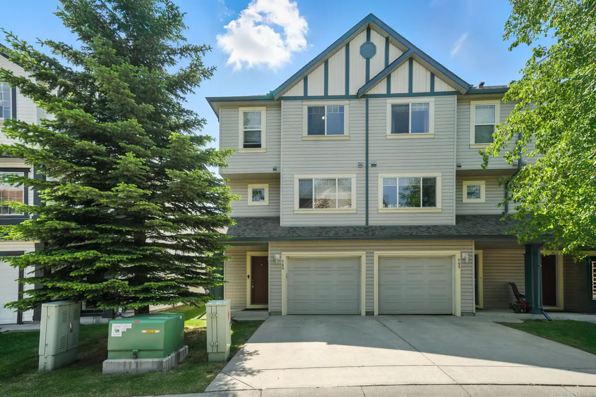143 Copperfield Ln SE, Calgary, AB T2Z 4S9