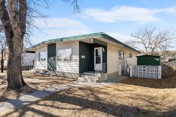Calgary, AB T2K 4K9,7515 Huntervalley Rd NW