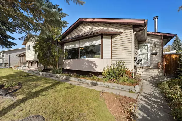 311 Whitman Pl NE, Calgary, AB T1Y 4T2
