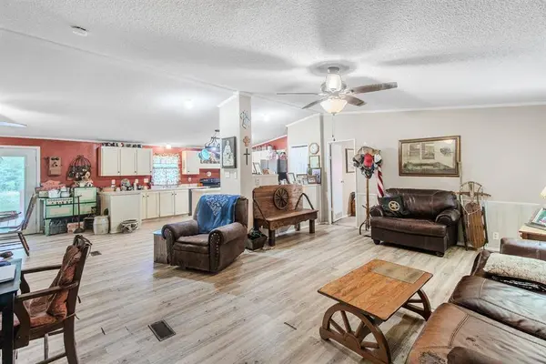 4248 Rs County Road 1495, Emory, TX 75440