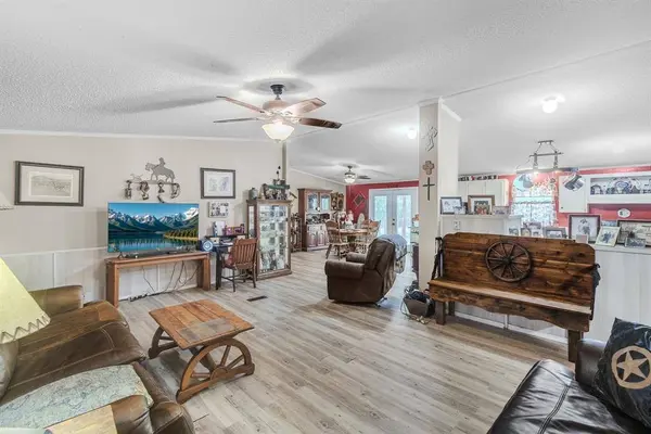 4248 Rs County Road 1495, Emory, TX 75440