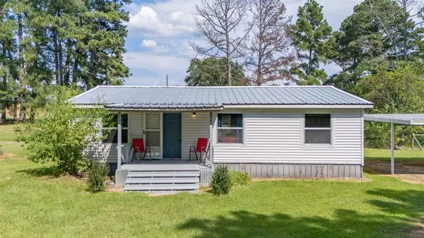 1228 Fm 1643, Winnsboro, TX 75494