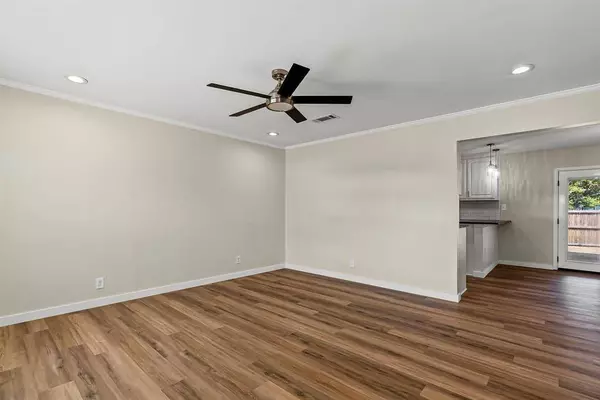 469 N 1st Street, Point, TX 75472