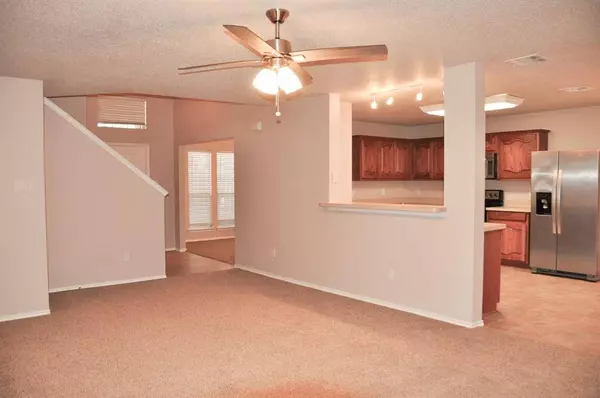 6527 Graceland Drive, Greenville, TX 75402