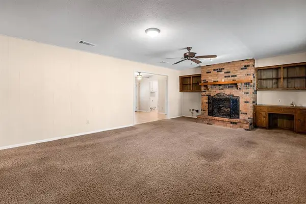 279 Rs County Road 3120, Emory, TX 75440