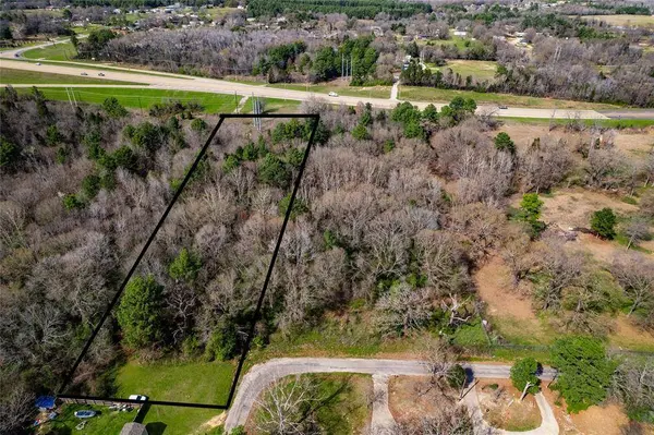 1203 N Hamlett Street, Athens, TX 75751