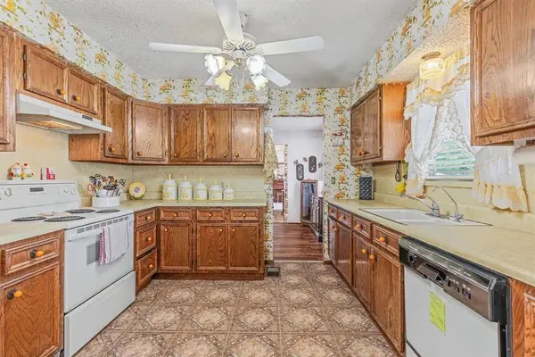 350 Private Road 6937 #F17S, Alba, TX 75410