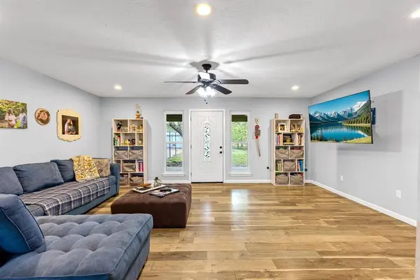 2799 State Highway 276, Emory, TX 75440