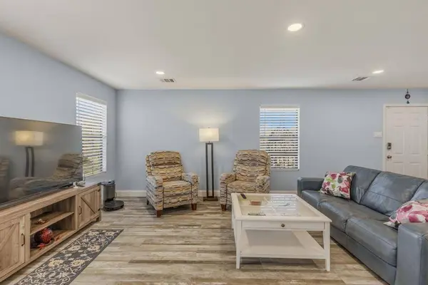 619 County Road 3350, Emory, TX 75440