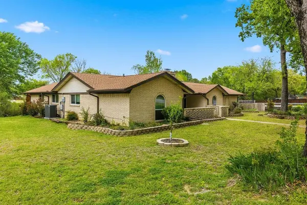 1 Mullaney Drive, Greenville, TX 75402
