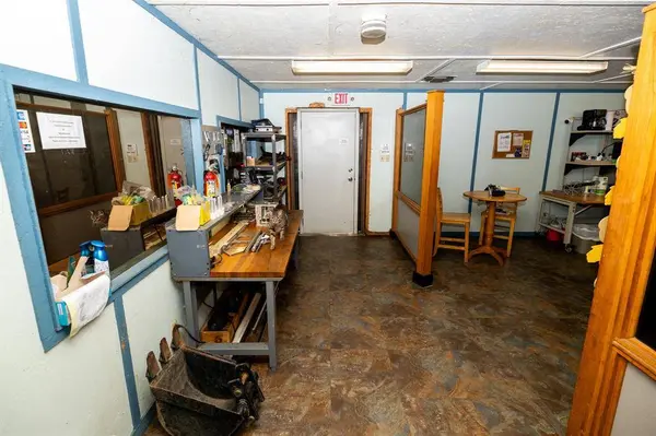203 Norton Street, Lone Oak, TX 75453