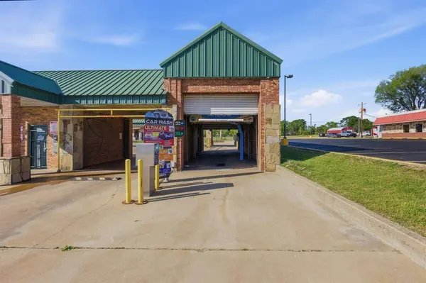 315 W Lennon, Emory, TX 75440