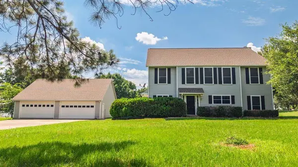 777 Rs County Road 3346, Emory, TX 75440