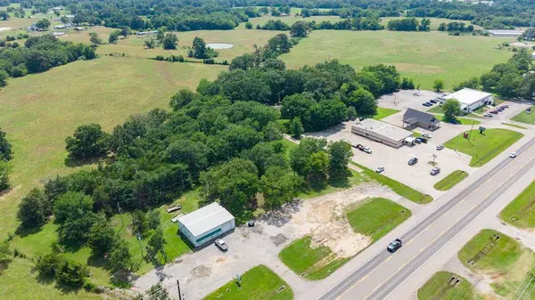 788 E Lennon Drive, Emory, TX 75440