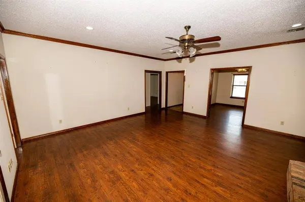 104 Cedar Springs Boulevard, Sulphur Springs, TX 75482