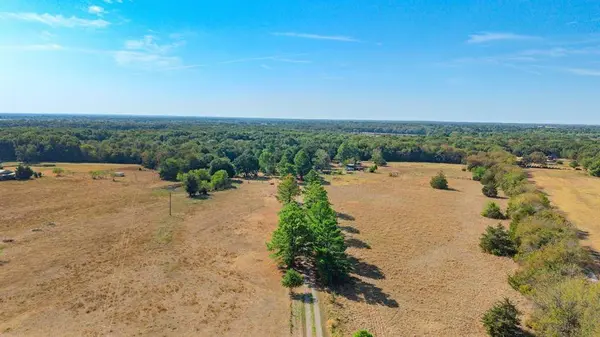 7161 County Road 3223, Lone Oak, TX 75453