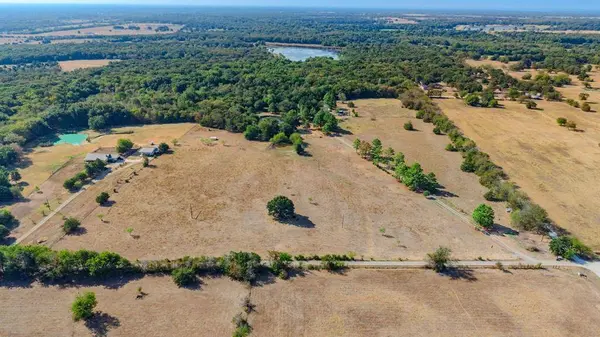 7161 County Road 3223, Lone Oak, TX 75453