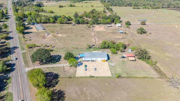 4216 W State Highway 154, Yantis, TX 75497