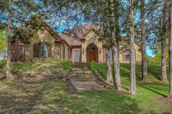 304 County Road 2311