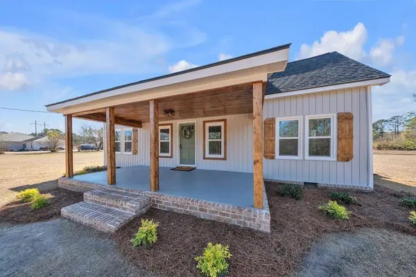 6055 Skipper Bridge, Hahira, GA 31632