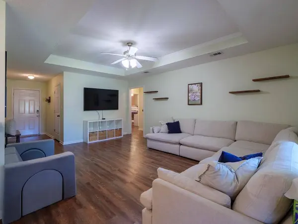 806 DANIELLE WAY, Hahira, GA 31632