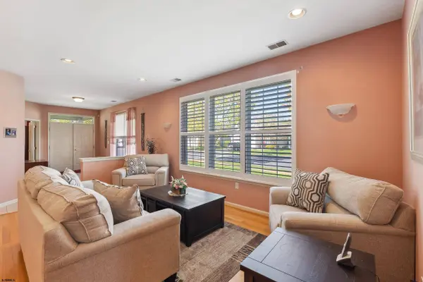 536 Salem, Galloway Township, NJ 08205