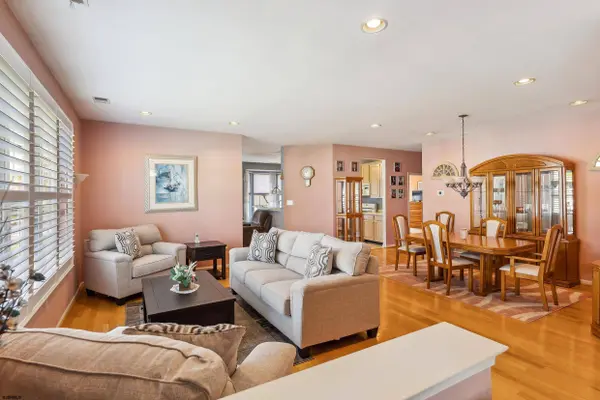 536 Salem, Galloway Township, NJ 08205