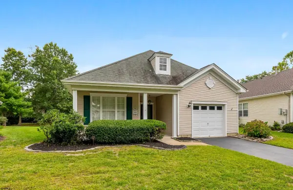 16 Pembrooke Way, Smithville, NJ 08205