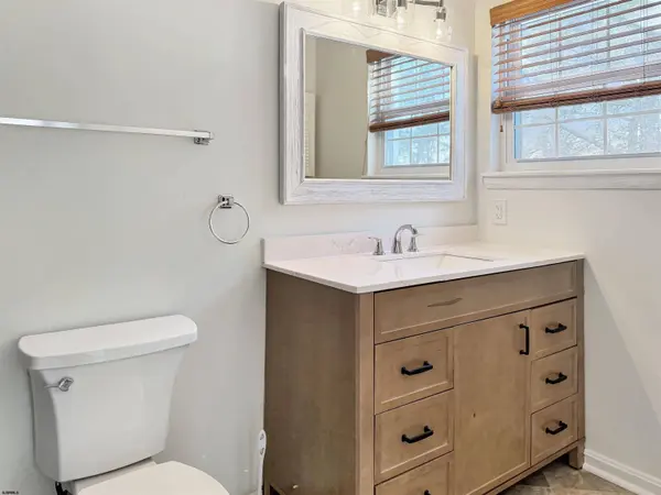 52 Meadow Ridge #52, Smithville, NJ 08205