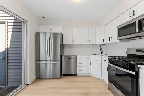 22 Oyster Bay #E, Absecon, NJ 08201