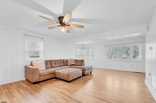 303A Nectar Ave, Galloway Township, NJ 08205