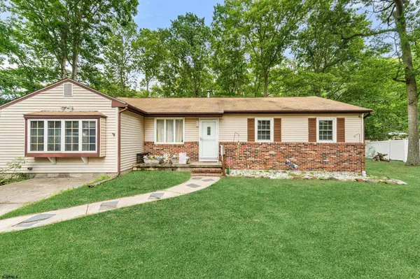 217 E Ridgewood Ave, Galloway Township, NJ 08205