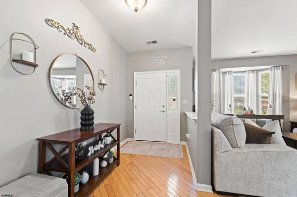 36 Crowndale Pl, Galloway Township, NJ 08205