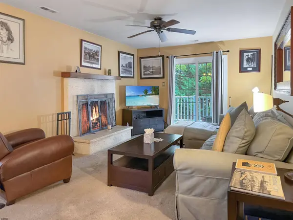 894 E Fishers Creek #894, Smithville, NJ 08205