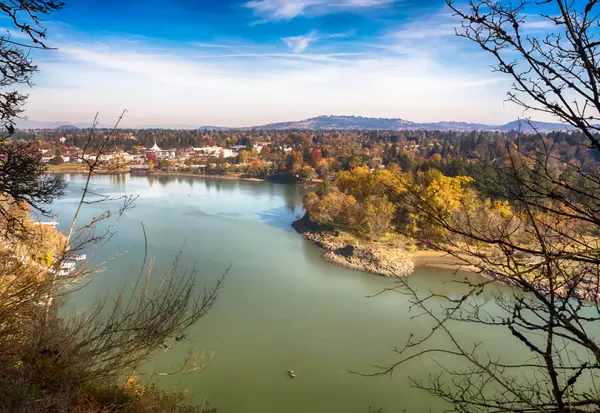 Living in Milwaukie, OR: A Hidden Gem for Homebuyers and Adventurers