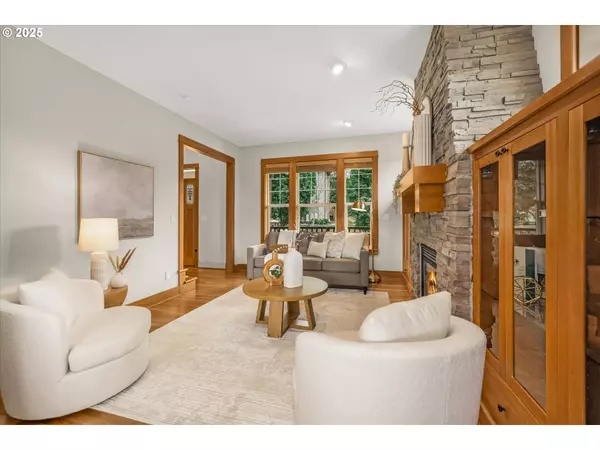 14697 SE POPPY HILLS DR, Happy Valley, OR 97086