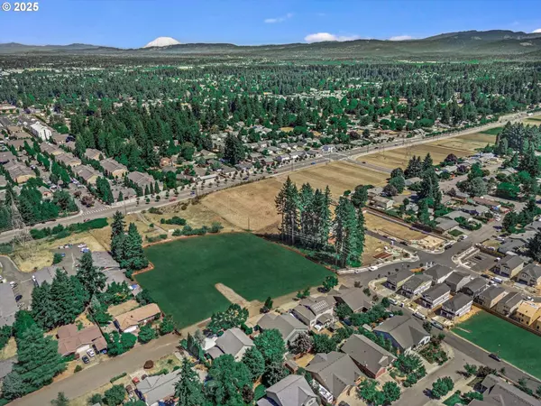 12015 NE 16TH ST, Vancouver, WA 98684