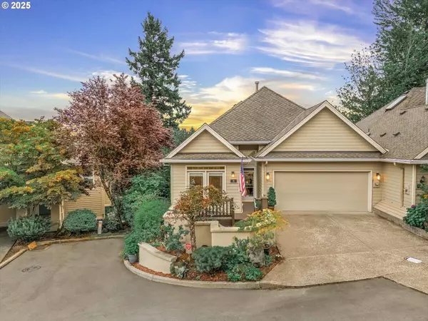12 MORNINGVIEW LN, Lake Oswego, OR 97035